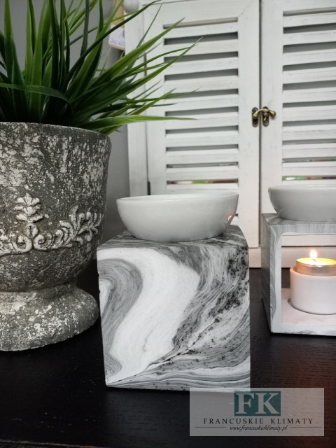 KOMINEK ZAPACHOWY 13x10x10 DO OLEJKÓW AROMATERAPII I WOSKÓW NA TEALIGHT ów tealight