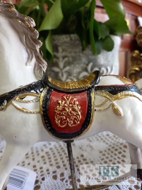 FIGURA KOŃ NA BIEGUNACH 18,5 CM