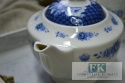 BLUE FLOWER imbryk CZAJNIk 1,3 L biało niebieskI HAMPTON