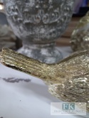 FIGURA PTASZEKI "KRÓLOWA" 15 cm biel złoto brokat