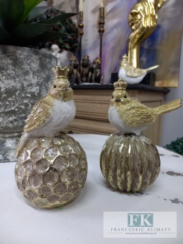 FIGURA PTASZEK NA KULI 