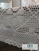 OBRUS NICIANY 140 / 200 CM , 100 % BAWEŁNA tkany klockowo SZYDEŁKOWY