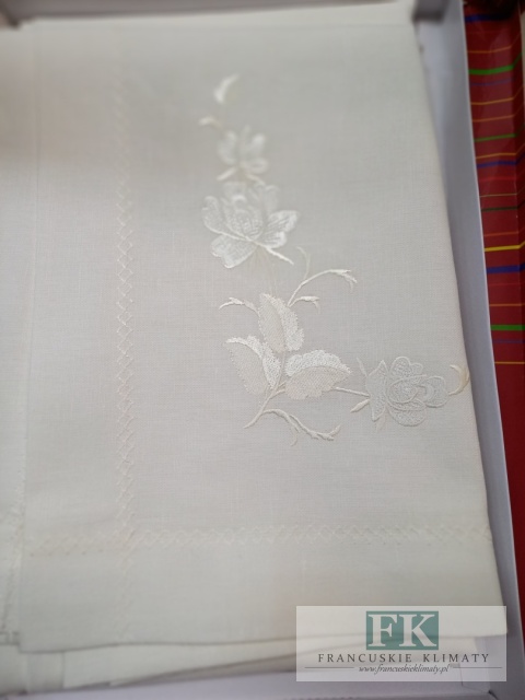 OBRUS HAFTOWANY RITA 140X180 ŁAMANA BIEL PROWANSJA SHABBY CHIC FRANCJA