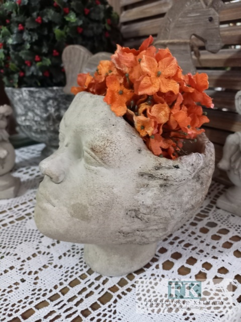 OSŁONKA DONICA TWARZ CERAMICYNO BETONOWA 19 CM BEŻ