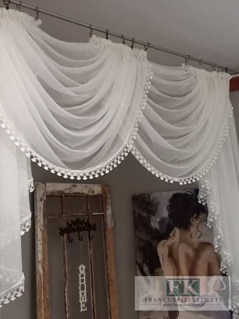 FIRANA KRESZ BEZ PRASOWANIA , gipiura , KREM wys 150 cm