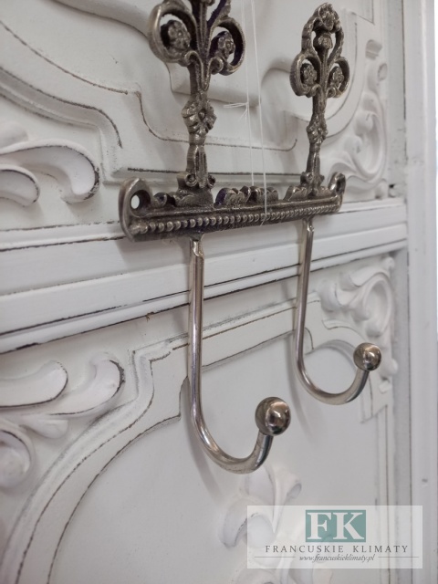 METALOWY WIESZAK ŚCIENNY Z 2 HAKAMI 14,5 CM , SREBRNY