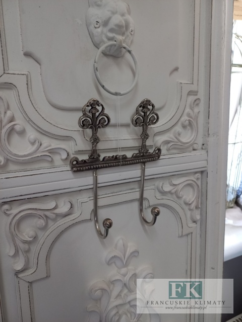 METALOWY WIESZAK ŚCIENNY Z 2 HAKAMI 14,5 CM , SREBRNY