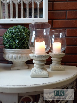 ŚWIECZNIK , LAMPION NA NODZE 27 CM SHABBY