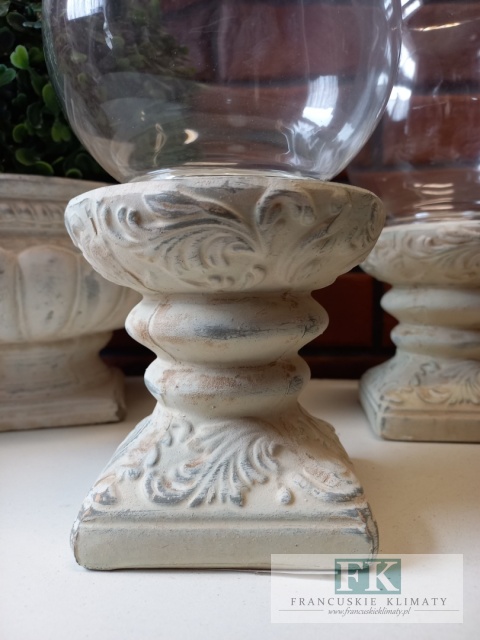 ŚWIECZNIK , LAMPION NA NODZE 27 CM SHABBY