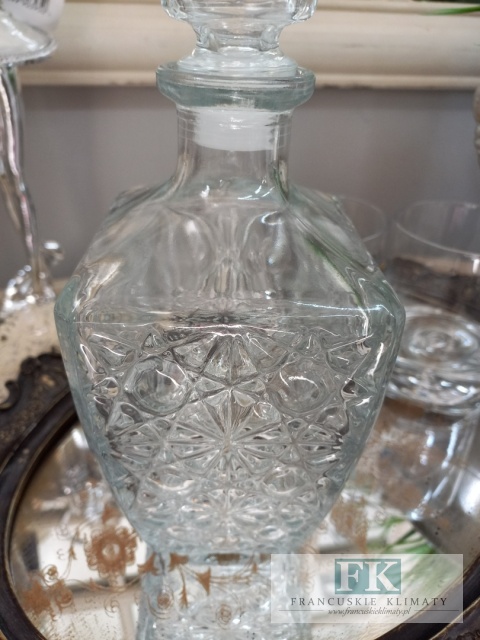 KARAFKA SZKLANA DO WHISKY 780 ML