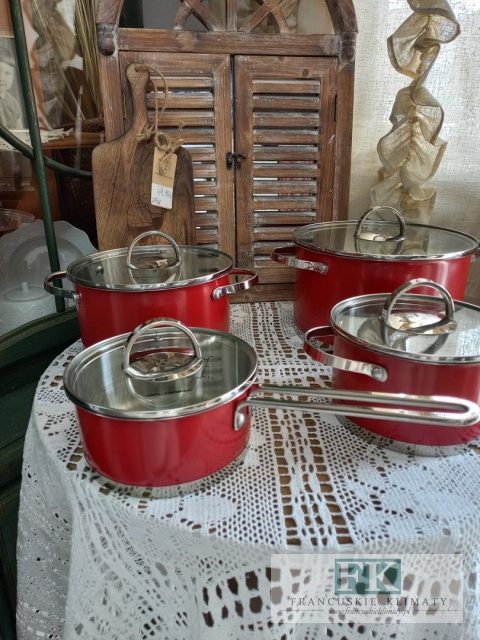 ZESTAW GARNKÓW 8 ELEMENTOWY CZERWONY