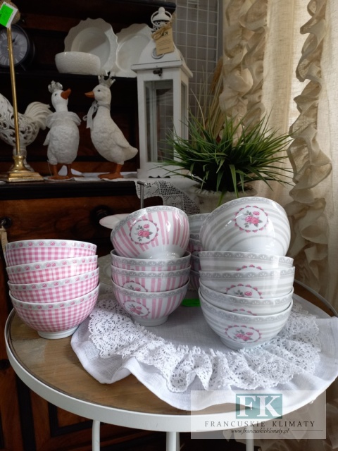 KOLEKCJA PINK ROSES MISECZKA poj. 550 ml. styl francuski, shabby, vintage