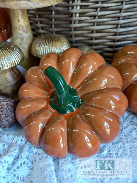 DEKORACJNA FIGURA DYNIA 14 CM CERAMIKA