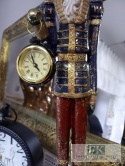 ZEGAR AŻ 51 CM FIGURA DZIADEK DO ORZECHÓW Z ZEGAREM