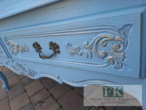 FRANCUSKA KOMODA dąb BLUE ELITE 141,5 cm błękit muśnięty złotem