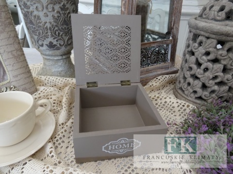 KŁ. PUDEŁKO SKRZYNECZKA HOME BRĄZOWA 15X15 cm shabby , prowansja , vintage