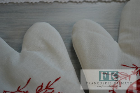 KPL.2 RĘKAWIC KUCHENNYCH Z KOLEKCJI CZERWONE SERCE SHABBY PROWANSJA KPL.2 RĘKAWIC KUCHENNYCH Z KOLEKCJI CZERWONE SERCE SHABBY PROWANSJA
