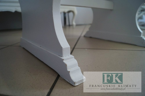 KOMÓDKA - STOLIK NA BIBELOTY W STYLU FRANCUSKIM , PROWENSALSKIM, SHABBY CHIC, VINTAGE.