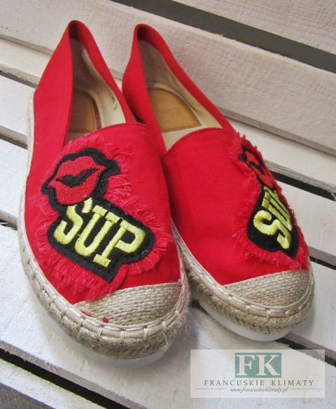 ESPADRYLE Z NASZYWKAMI USTA RED/CZERWONE R. 40 ESPADRYLE Z NASZYWKAMI USTA RED/CZERWONE R. 40