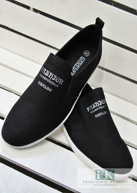 FASHION TRAMPKI CZARNE R. 44 FASHION TRAMPKI CZARNE R. 44