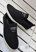 FASHION TRAMPKI CZARNE R. 44 FASHION TRAMPKI CZARNE R. 44