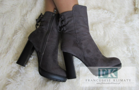 EFEKTOWNE MODNE SZARE KOZAKI BOTKI ZAMSZ R.40 EFEKTOWNE MODNE SZARE KOZAKI BOTKI ZAMSZ R.40