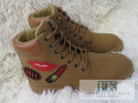 TRAPERKI TIMBERKI Z NASZYWKAMI MUST HAVE CAMEL 40 TRAPERKI TIMBERKI Z NASZYWKAMI MUST HAVE CAMEL 40