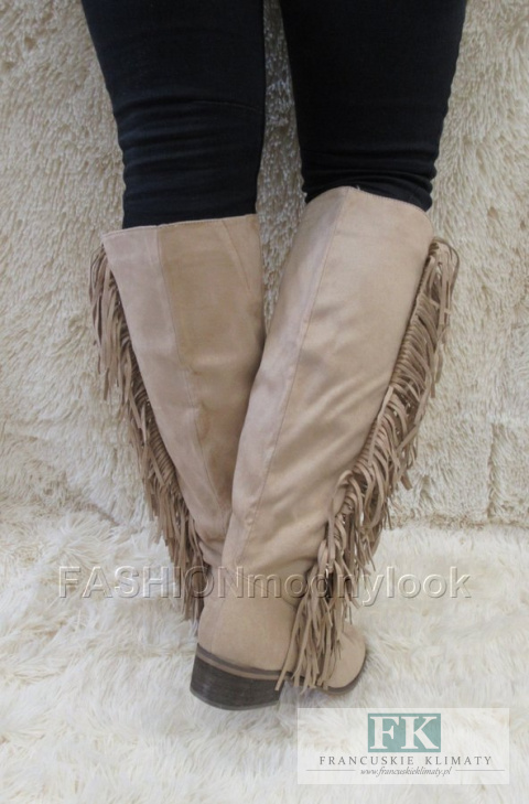 MODNE BEIGE KOZAKI ZAMSZ FRĘDZLE BOHO R. 40 MODNE BEIGE KOZAKI ZAMSZ FRĘDZLE BOHO R. 40