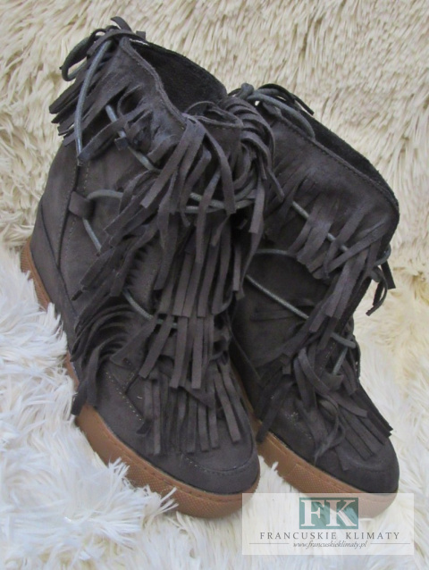 SNEAKERSY ZAMSZOWE BOTKI FRĘDZLE KOTURN GREY R. 39 SNEAKERSY ZAMSZOWE BOTKI FRĘDZLE KOTURN GREY R. 39