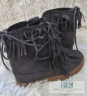 SNEAKERSY ZAMSZOWE BOTKI FRĘDZLE KOTURN GREY R. 39 SNEAKERSY ZAMSZOWE BOTKI FRĘDZLE KOTURN GREY R. 39