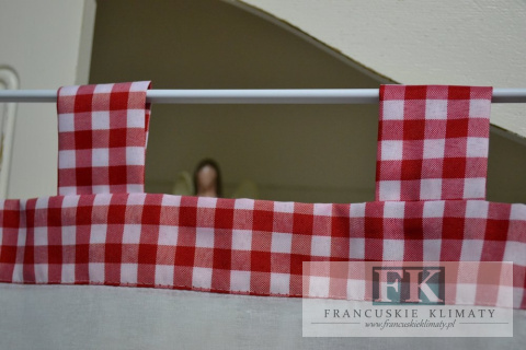 ZAZDROSTKA ZAZDROSKA NA SZELKACH , BAWEŁNA 100% WYS 60 CM KRATKA CZERWONA