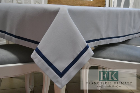 OBRUS SZARY+ GRANATOWA LAMÓWKA 140X220