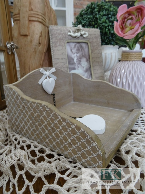 WSPANIAŁY DREWNIANY SERWETNIK BIAŁE SERCE 19 CM SHABBY CHIC VITAGE PROWANSJA