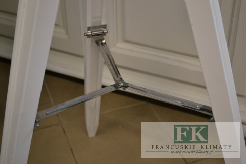 LAMPA TRÓJNÓG TRIPOD BIAŁA WYS. 152 CM FRANCUSKI , GLAMOUR , LOFT HAMPTON LAMPA TRÓJNÓG TRIPOD BIAŁA WYS. 152 CM FRANCUSKI , GLAMOUR , LOFT HAMPTON