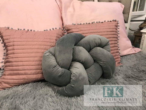 PODUSZKA SIWA VELVET PLUSZ SUPEŁ PRECEL KNOT PILLOW PODUSZKA SIWA VELVET PLUSZ SUPEŁ PRECEL KNOT PILLOW