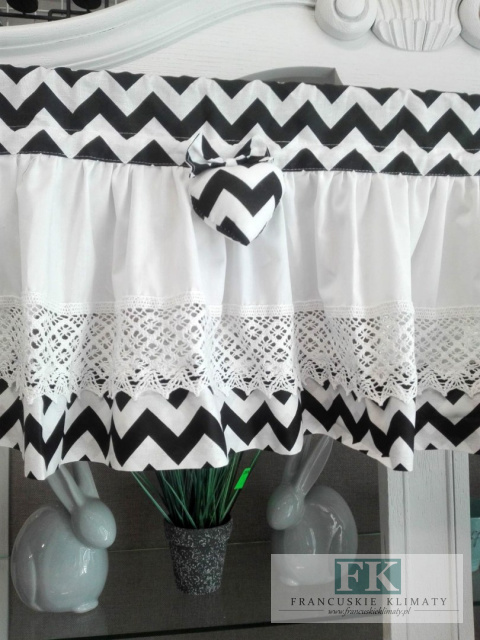 ZAZDROSTKA ZAZDROSKA SZYTA SERCE SERDUSZKO ZYGZAK CZERŃ-BIEL WYS 35 cm - 50 cm CM SHABBY NA WYMIAR , BAWEŁNA 100% ZAZDROSTKA ZAZDROSKA SZYTA SERCE SERDUSZKO ZYGZAK CZERŃ-BIEL WYS 35 cm - 50 cm CM SHABBY NA WYMIAR , BAWEŁNA 100%