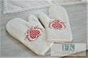 KPL.2 RĘKAWIC KUCHENNYCH Z KOLEKCJI CZERWONE SERCE SHABBY PROWANSJA KPL.2 RĘKAWIC KUCHENNYCH Z KOLEKCJI CZERWONE SERCE SHABBY PROWANSJA