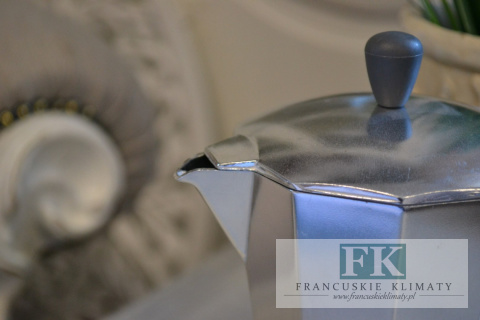 KAWIARKA ZAPARZACZ SILVER&LIGHT GRAY DO ESPRESSO NA 6 FILIŻANEK KAWIARKA ZAPARZACZ SILVER&LIGHT GRAY DO ESPRESSO NA 6 FILIŻANEK