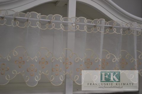 ZAZDROSTKA BATYST HAFT 30 CM KWIATY SHABBY CHIC FRANCJA PROWANSJA ZAZDROSTKA BATYST HAFT 30 CM KWIATY SHABBY CHIC FRANCJA PROWANSJA