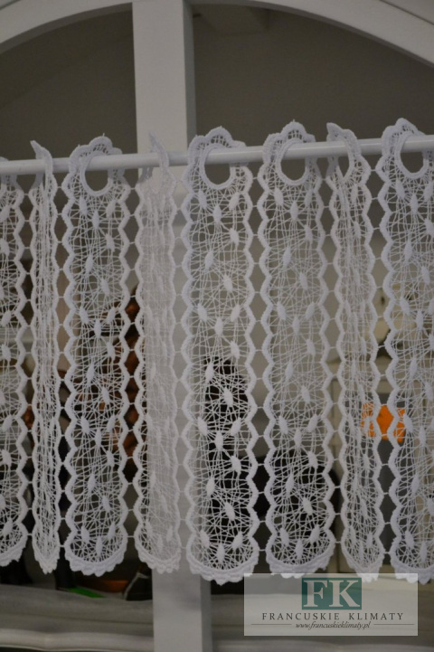 ZAZDROSTKA GIPIUROWA 30 CM WITRAŻ GIPIURA BIEL