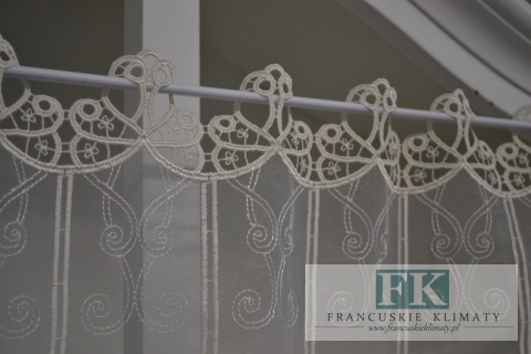 ZAZDROSTKA WITRAŻ OK 45 CM GIPIURA KOLOR ECRU FRANCJA SHABBY CHIC ZAZDROSTKA WITRAŻ OK 45 CM GIPIURA KOLOR ECRU FRANCJA SHABBY CHIC