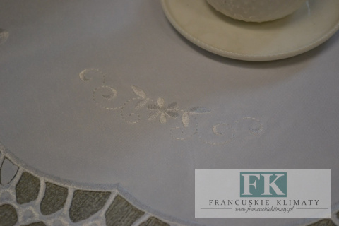 DEKORACYJNY BIEŻNIK SERWETKA HAFTOWANA HAFT 40x40 CM FRANCUSKI PROWANSALSKI DEKORACYJNY BIEŻNIK SERWETKA HAFTOWANA HAFT 40x40 CM FRANCUSKI PROWANSALSKI