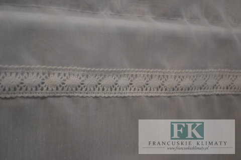 ZAZDROSTKA 30 CM ETAMINA BATYST KORONKA ŁABĘDŹ