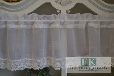 ZAZDROSTKA 30 CM ETAMINA BATYST KORONKA ŁABĘDŹ