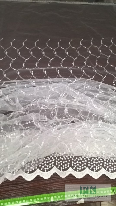 KUPON TKANINA MATERIAŁ 143x280 TIUL HAFTOWANY BIEL OKAZJA KUPON TKANINA MATERIAŁ 143x280 TIUL HAFTOWANY BIEL OKAZJA