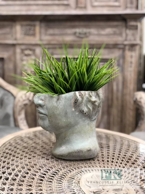 WSPANIAŁY WAZON / DONICA - OSŁONKA CERAMICZNO- BETONOWA POPIERSIE WYS 19 CM WSPANIAŁY WAZON / DONICA - OSŁONKA CERAMICZNO- BETONOWA POPIERSIE WYS 19 CM
