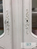 FRANCUSKI KREDENS BIBLIOTEKA witryna DĄB szer. 136,5 cm biały SHABBY PROWANSJA vintage FRANCUSKI KREDENS BIBLIOTEKA witryna DĄB szer. 136,5 cm biały SHABBY PROWANSJA vintage