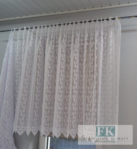 ZAZDROSTKA WITRAŻ ŻAKARD KWIATY 120 cm PROWANSJA ZAZDROSTKA WITRAŻ ŻAKARD KWIATY 120 cm PROWANSJA