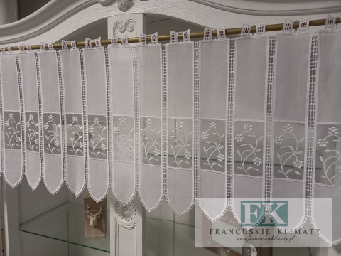METRAŻ , ZAZDROSTKA WITRAŻ BATYST , ORGANZA GIPIURA HAFT BIEL , WYS 40 CM , PROWANSJA , VINTAGE , RETRO METRAŻ , ZAZDROSTKA WITRAŻ BATYST , ORGANZA GIPIURA HAFT BIEL , WYS 40 CM , PROWANSJA , VINTAGE , RETRO