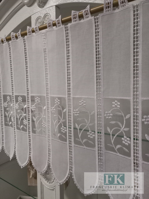 METRAŻ , ZAZDROSTKA WITRAŻ BATYST , ORGANZA GIPIURA HAFT BIEL , WYS 40 CM , PROWANSJA , VINTAGE , RETRO METRAŻ , ZAZDROSTKA WITRAŻ BATYST , ORGANZA GIPIURA HAFT BIEL , WYS 40 CM , PROWANSJA , VINTAGE , RETRO